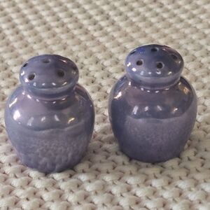Small Vintage Japanese Porcelain Blue Lusterware Salt‎ & Papper Shakers Adorable